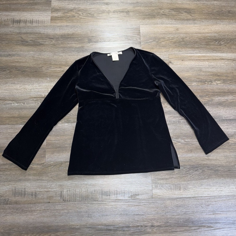 Max Studio Black Velvet Long-Sleeve V-Neck Top Womens Small Side Slits Made USA